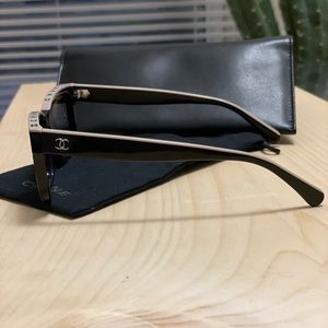 Chanel Sunglass 5417 in Black and Nude size 54/17/140